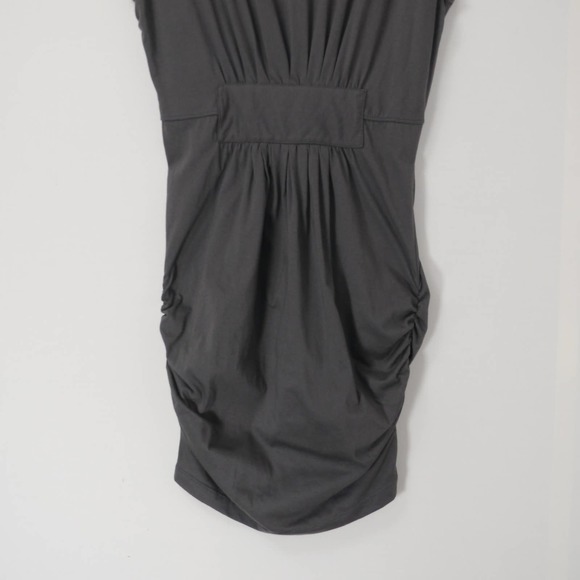 Plains & Prints Gray Sheath Dress Size M - Picture 3 of 9